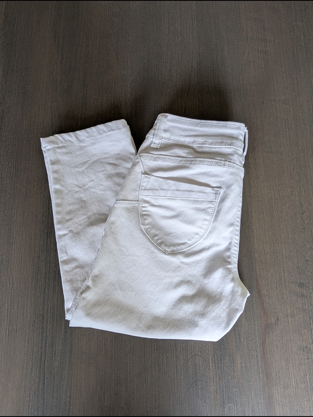 Suko Denim Capris - Picture 2 of 9